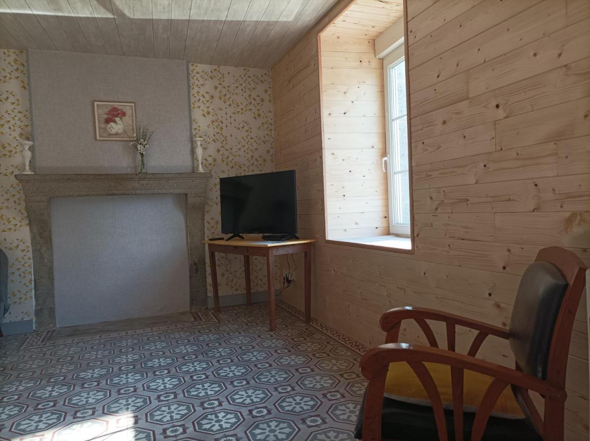 Gite Auvraysien 10p La Foret-Auvray Extérieur photo